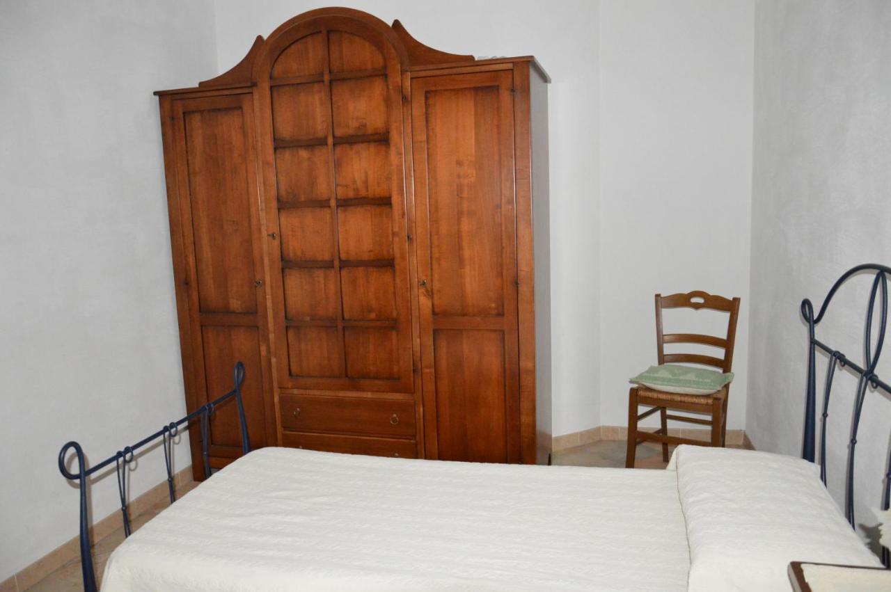 Bed and Breakfast Sa Domo Tua Bonorva Exterior foto